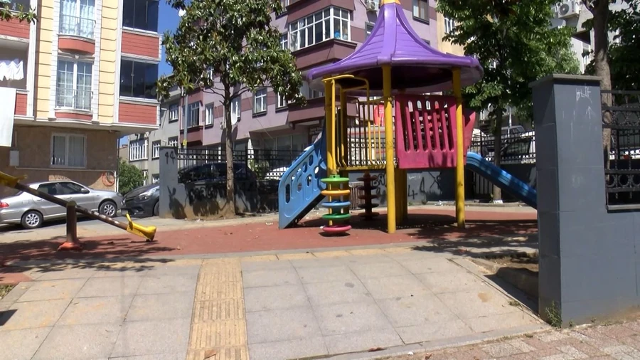 Maskeli saldırganlar, çocuk parkını kana buladı: 1 ölü, 1'i çocuk 3 yaralı - Sayfa 4