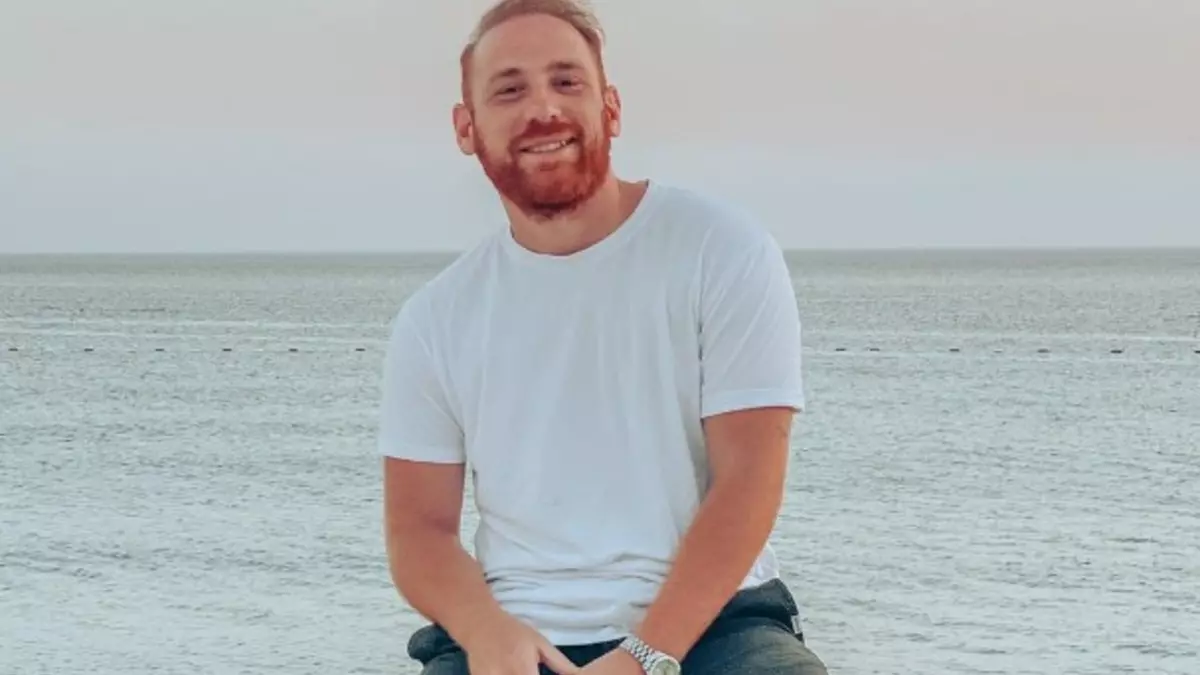 Çocuklar Duymasın'ın Havuç'u Furkan Kızılay evleniyor! İşte nişandan ilk kareler - Sayfa 1