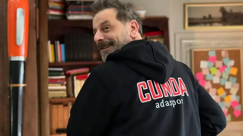 Ozan Güven 50 yaşında! Arkadaşının hediyesi şaşkına çevirdi - Sayfa 3