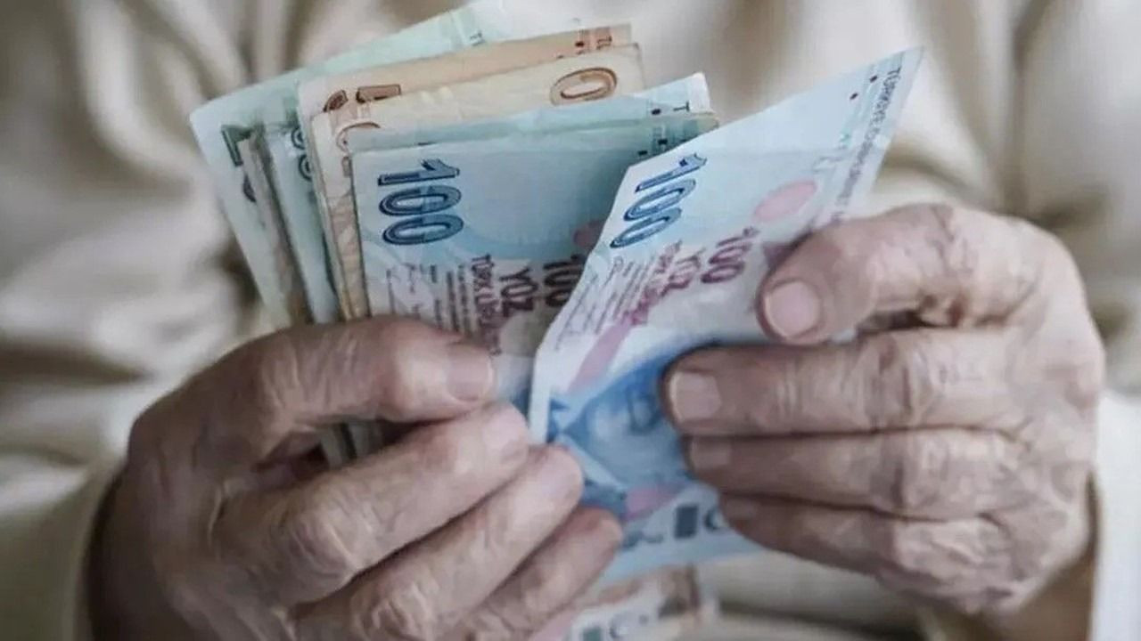 4000 TL BAYRAM İKRAMİYESİ ÖDEME TARİHİ (SSK-BAĞKUR) || Emekli bayram ikramiyeleri ne zaman yatar? - Sayfa 1