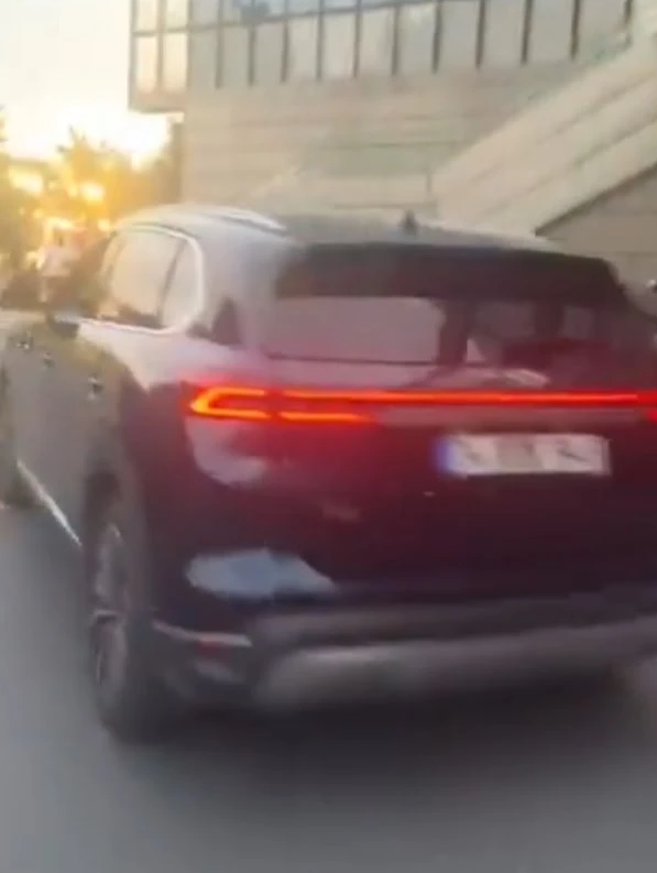 Polis her yerde onu arıyor: Ünlü iş insanı İnan Kıraç hastaneden kaçırıldı! - Sayfa 5