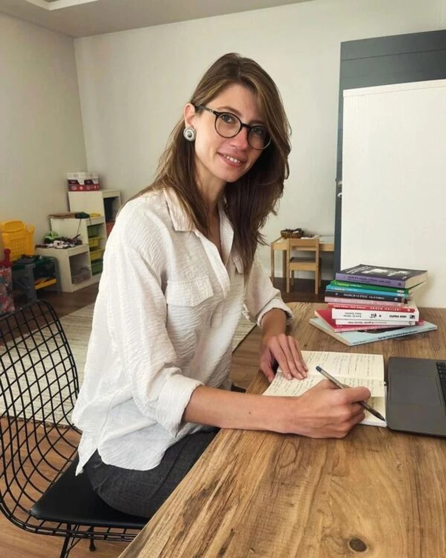 Mehmet Aslantuğ psikolog sevgilisiyle görüntülendi - Sayfa 4