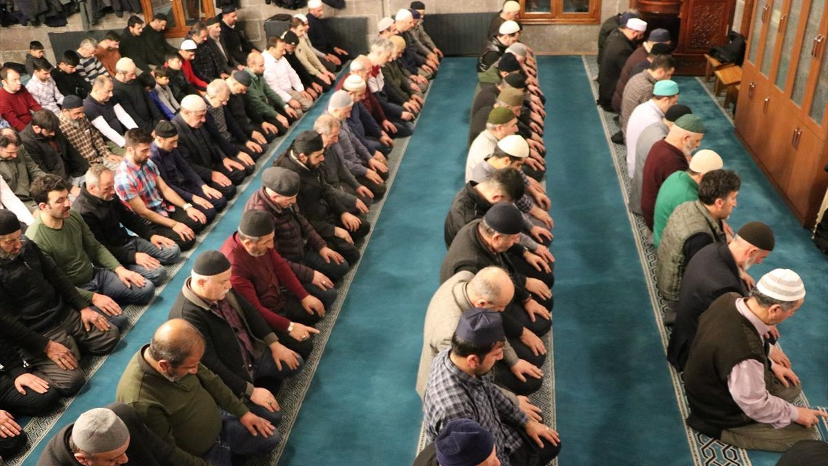 KONDA'dan çarpıcı araştırma! Türkiye’de dindarlık azalıyor, inançsızlık artıyor - Sayfa 3