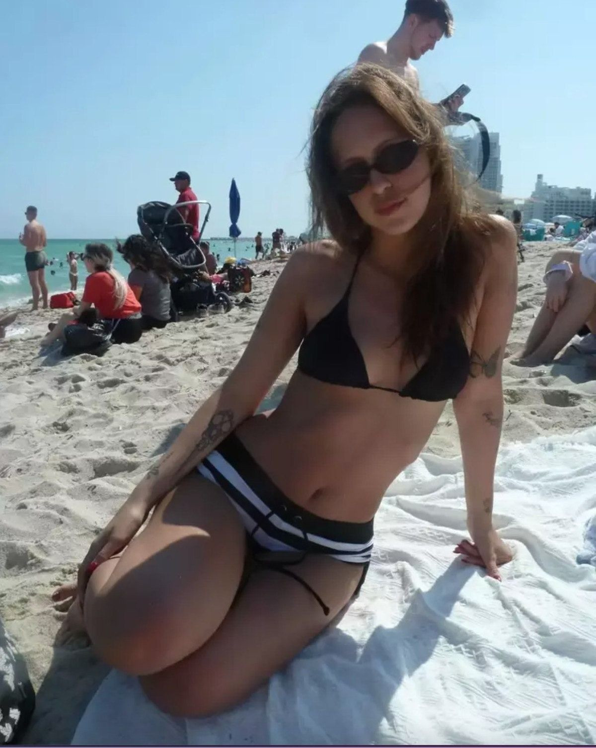 Hadid kardeşlerin bir kardeşi daha ortaya çıktı! 23 yıllık aile sırrını açıkladılar - Sayfa 3