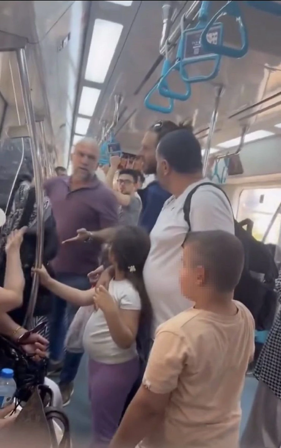 Türkiye'nin konuştuğu Marmaray'daki yumruklu saldırıda yeni gelişme! Genç kadın şikâyetçi oldu! - Sayfa 3