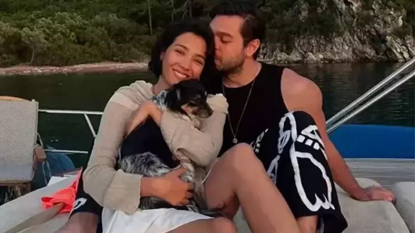 Aybüke Pusat'tan aşk dolu tatil kareleri... İmajını değiştirmiş... - Sayfa 2