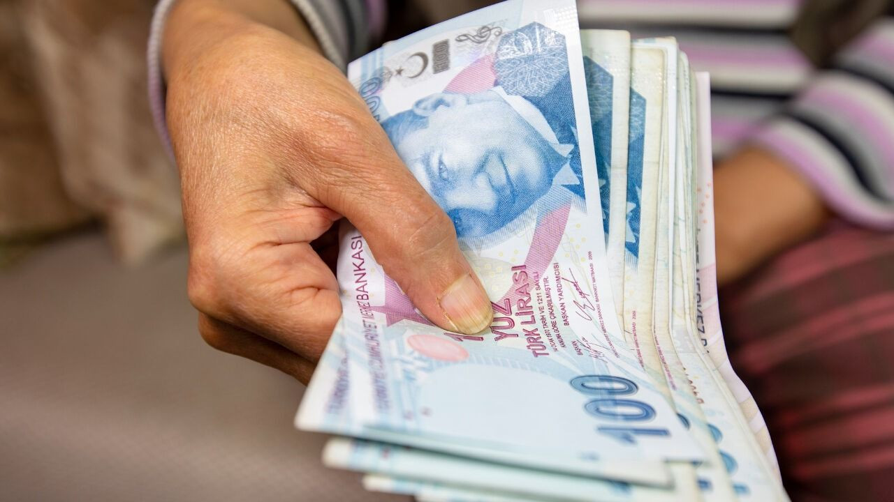 EMEKLİ MAAŞI ÖDEME TARİHLERİ BELLİ OLDU 2025: Haziran ayı 4C Emekli Sandığı maaşları yattı mı? - Sayfa 2