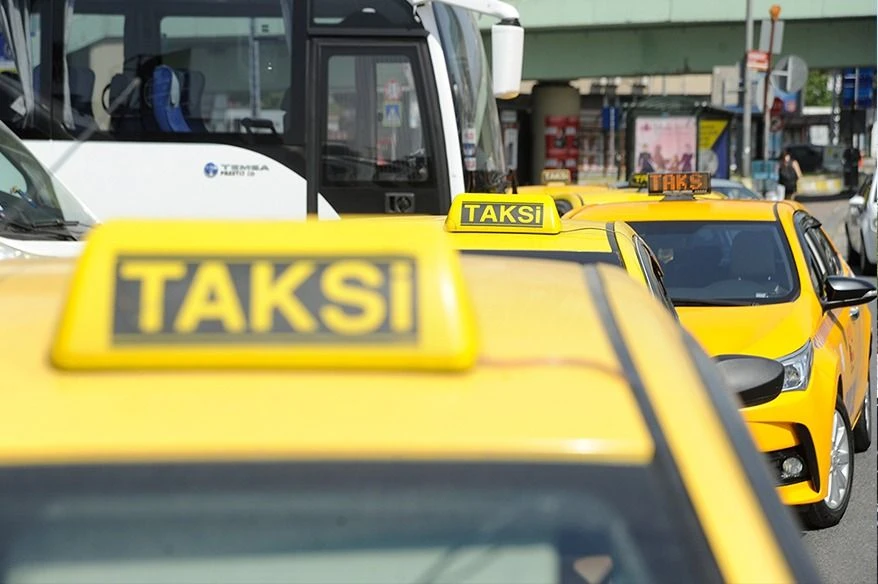 Yoldan yolcu alma dönemi kapanıyor! İBB'den dijital taksi hamlesi - Sayfa 4