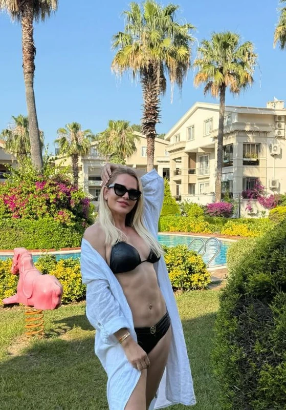 Survivor Nagihan'dan cesur pozlar! Güneş banyosu yaptı - Sayfa 3