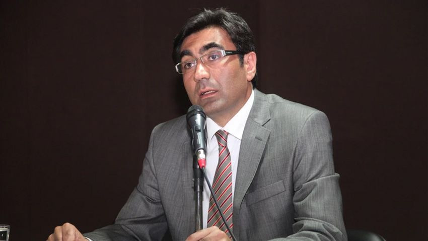 Üzüntüye dayanamadı... Nihal Candan'ın profesör babasından üzen haber! - Sayfa 4