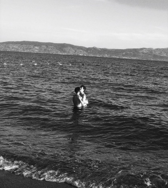 Denizde romantik anlar... Birce Akalay'ın sevgilisinden aşk dolu paylaşım! - Sayfa 4