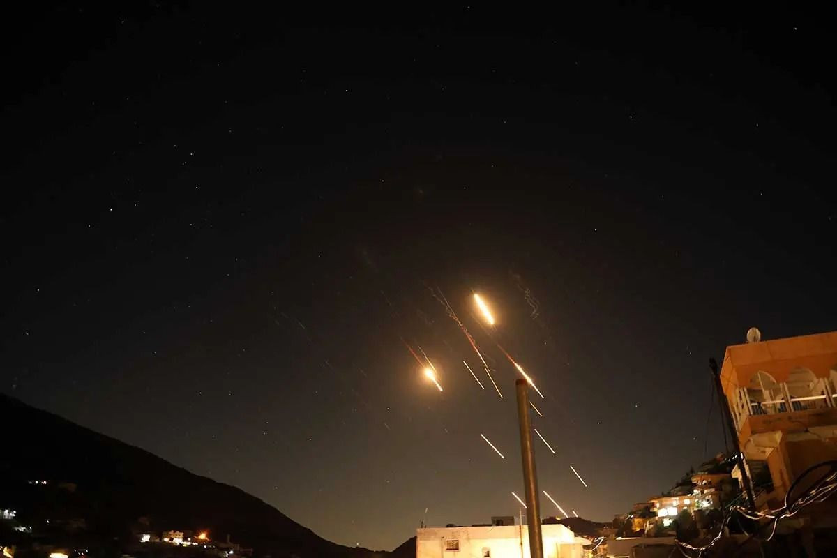 SON DAKİKA | İsrail-İran savaşında 7. gün: Füzeler peş peşe ateşlendi... - Sayfa 1