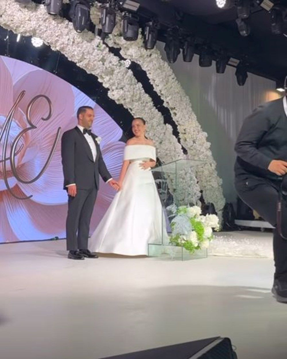 Sinan Engin'in kızı Elif Engin'in mutlu günü! Futbol dünyasını bir araya getiren düğün… - Sayfa 2