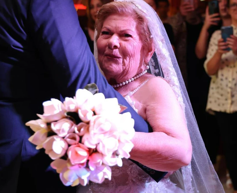 Damatsız düğünle gündem olan Sümbül Nine'den acı haber: Ağaçlık alanda ölü bulundu - Sayfa 2