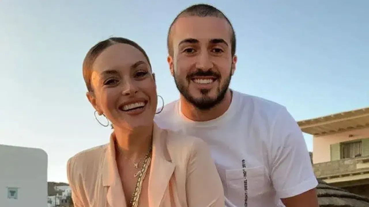 Ezgi Mola ve Mustafa Aksakallı’nın ayrılık nedeni ortaya çıktı! Sessiz sedasız boşandılar… - Sayfa 11