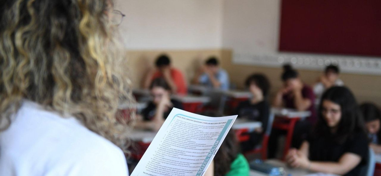 LGS'deki skandal Meclis'e taşındı: Sınav devam ederken sorular nasıl paylaşıldı, çalındı mı? - Sayfa 1