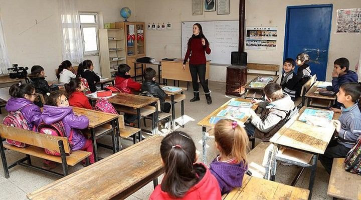 ÖĞRETMEN MAAŞI TEMMUZ ZAMMI HESAPLAMA 2025: Öğretmen, Uzman, Başöğretmen Maaşları Ne Kadar Olacak? - Sayfa 1
