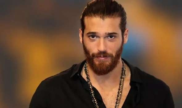 Can Yaman hakkında şok iddialar! Vaftiz edildi, Hristiyan oldu, en yakın arkadaşının eşiyle... - Sayfa 9