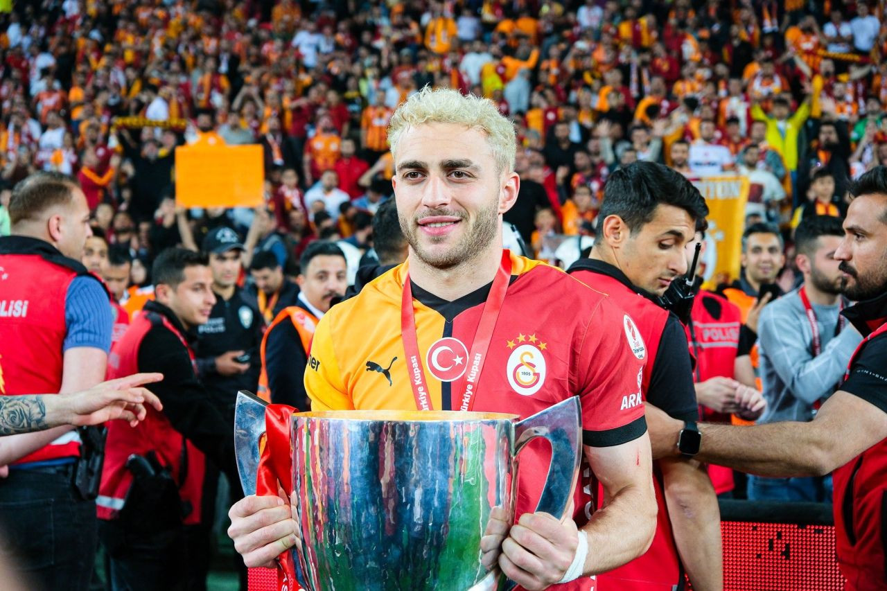 Barış Alper Yılmaz'ın gizemli gece kaçamağı: Yakalanınca tek başına kaçtı! - Sayfa 2