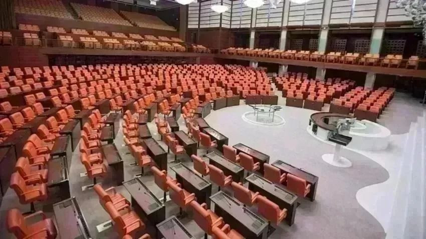 TBMM’de etkili performans gösteren 30 vekil belli oldu! İşte birinci sıradaki parti… - Sayfa 1