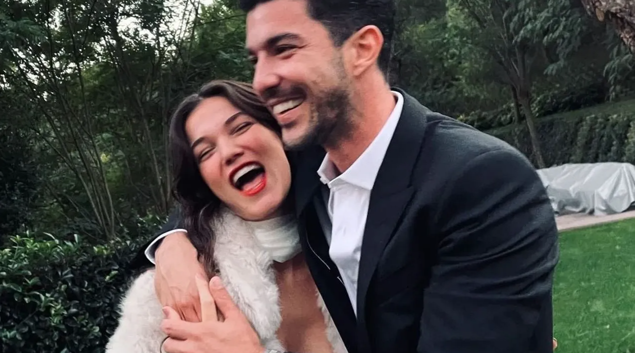Ünlü çift aşka geldi... Kaan Yıldırım'dan Pınar Deniz'e romantik kutlama! - Sayfa 3