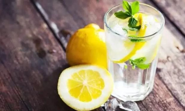 Her sabah limonlu suya bir kaşık ekleyip aç karna için! İşte yağları jet hızıyla yakan karışım - Sayfa 2