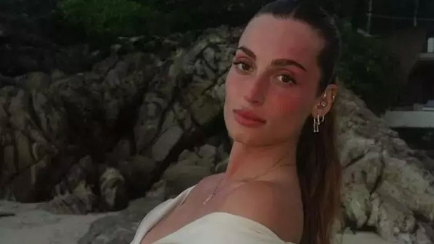 Survivor'da yasak aşk belgelendi! Pınar Saka'dan Yağmur Banda'ya gönderme gecikmedi - Sayfa 5