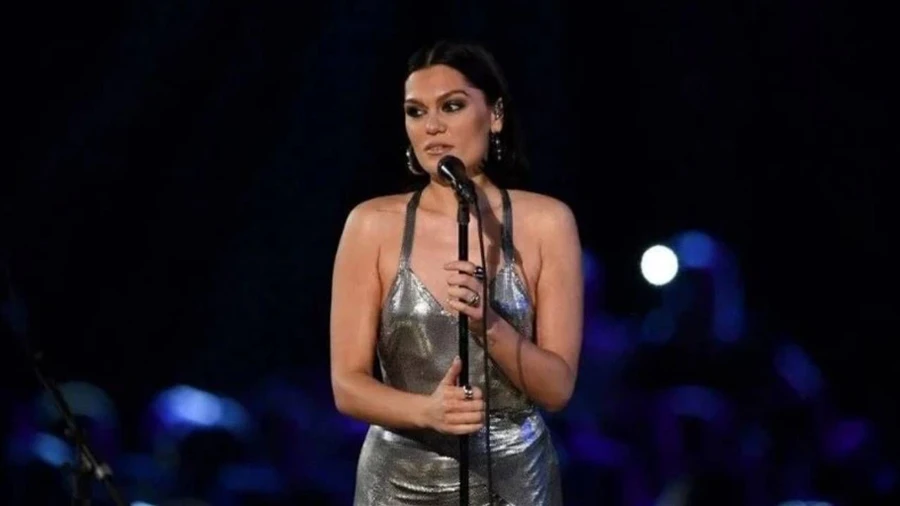 Kanserle mücadele eden şarkıcı Jessie J'den yeni haber! - Sayfa 2