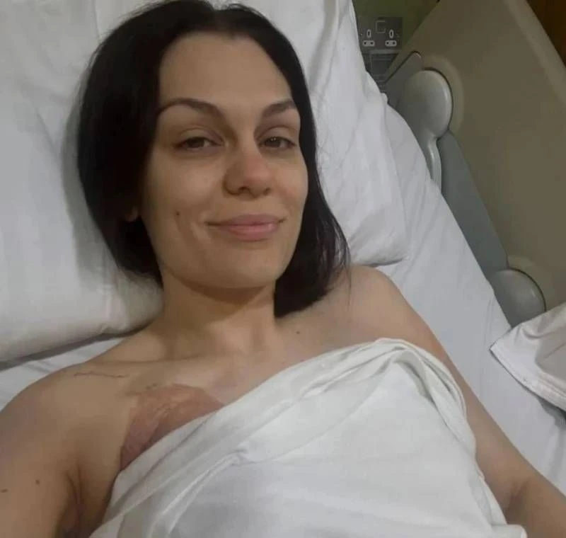 Kanserle mücadele eden şarkıcı Jessie J'den yeni haber! - Sayfa 3