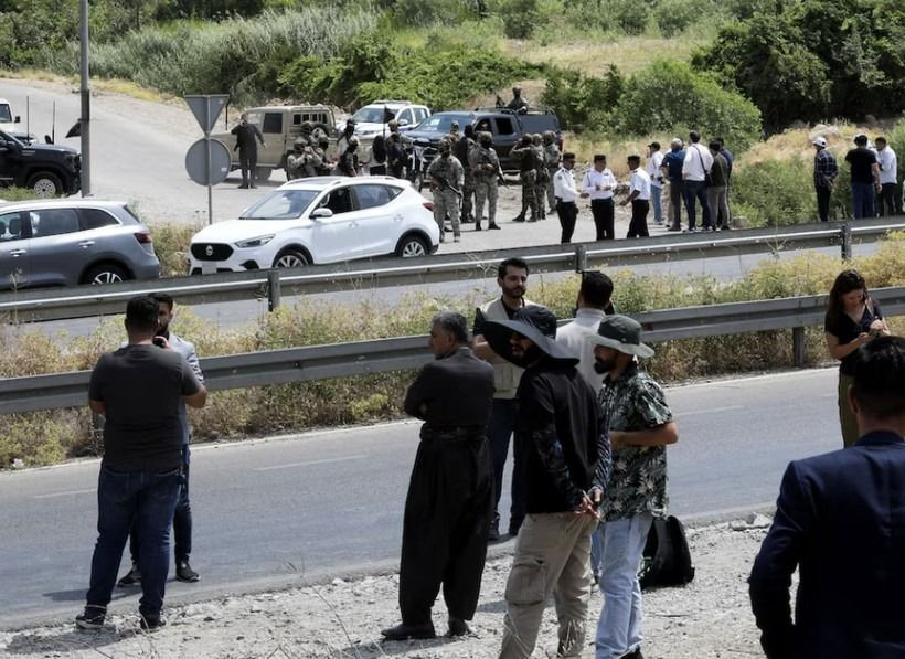 PKK'nın silah yakma töreni dünya basınında - Sayfa 1