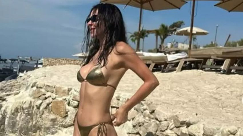 Defne Samyeli bikinili pozlarıyla Cannes'ı salladı! 'Kim der 53 yaşında' - Sayfa 3