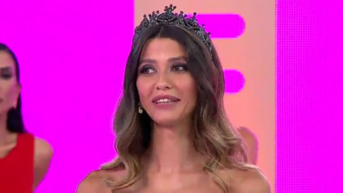 Ünlü iş adamı 'İşte Benim Stilim' yarışmacısıyla görüntülendi - Sayfa 3