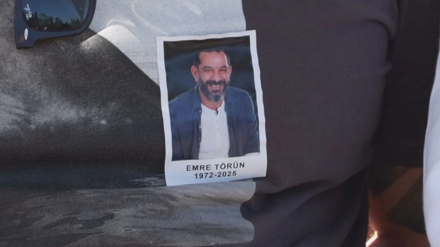 Ünlü oyuncu son yolculuğuna uğurlandı... Gözyaşları sel oldu... - Sayfa 3