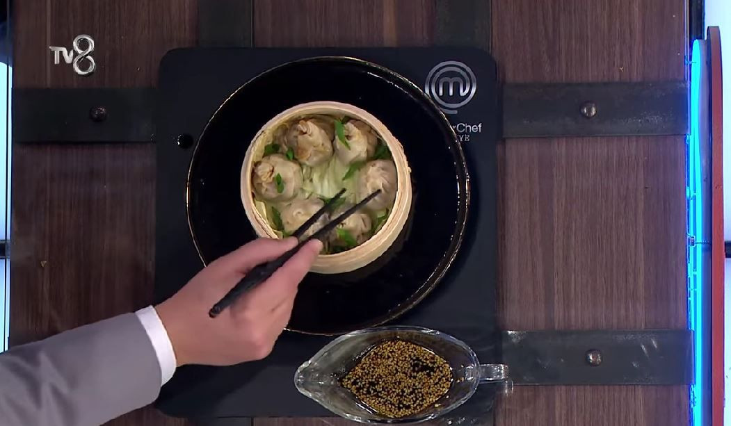MasterChef'te ana kadroya giren 7. isim belli oldu! Tadına bakan suya koştu! - Sayfa 4