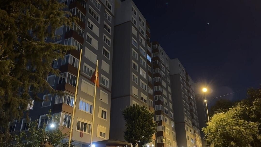 Son yayınında 'müsaade' istemiş! Sunucu Esen Gök'ün evinde not bulundu - Sayfa 4