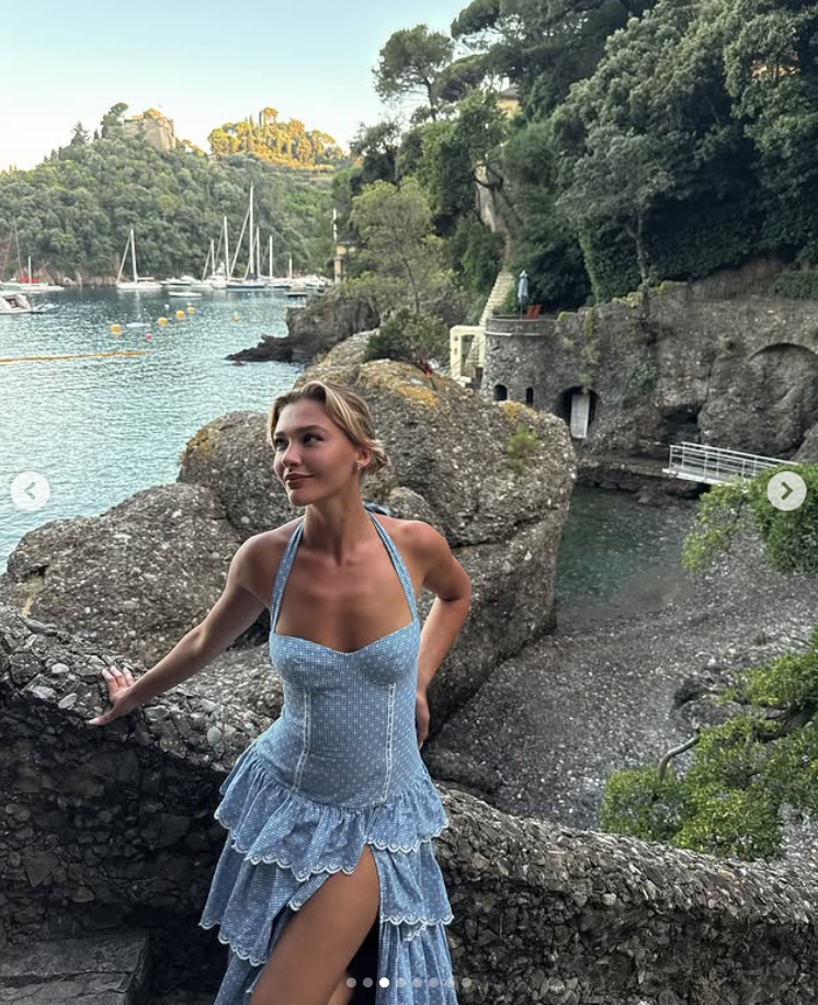 Beyaz bikinisiyle sosyal medyayı salladı: Oyuncu Melisa Döngel'den İtalya'da tatil pozu! - Sayfa 1