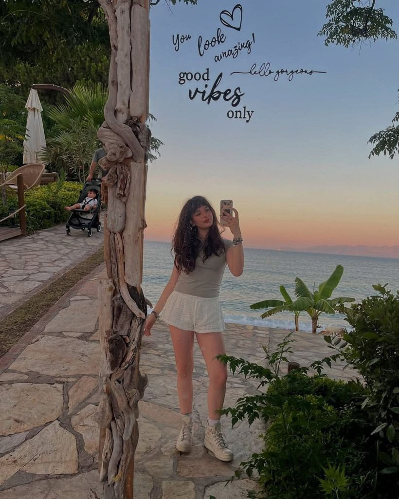 Kızıl Goncalar’ın yıldızı tatilde fırtına gibi esti! Amuda kalktığı kare olay oldu... - Sayfa 1