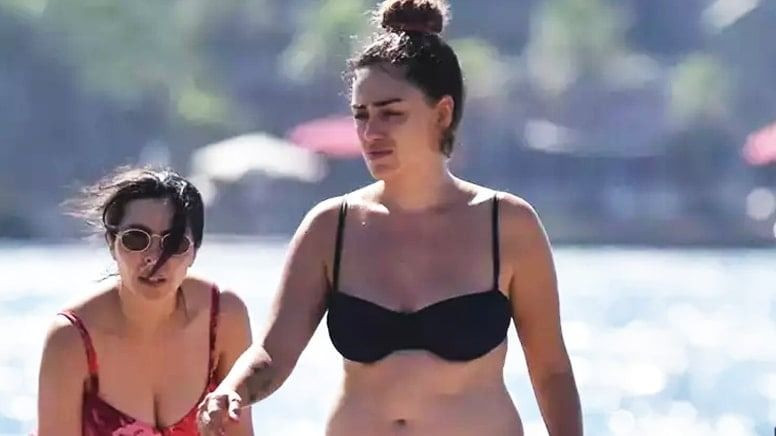 Dilan Çıtak bikinili halini görünce çileden çıktı! Bu kez muhabirlere sinirlendi - Sayfa 3