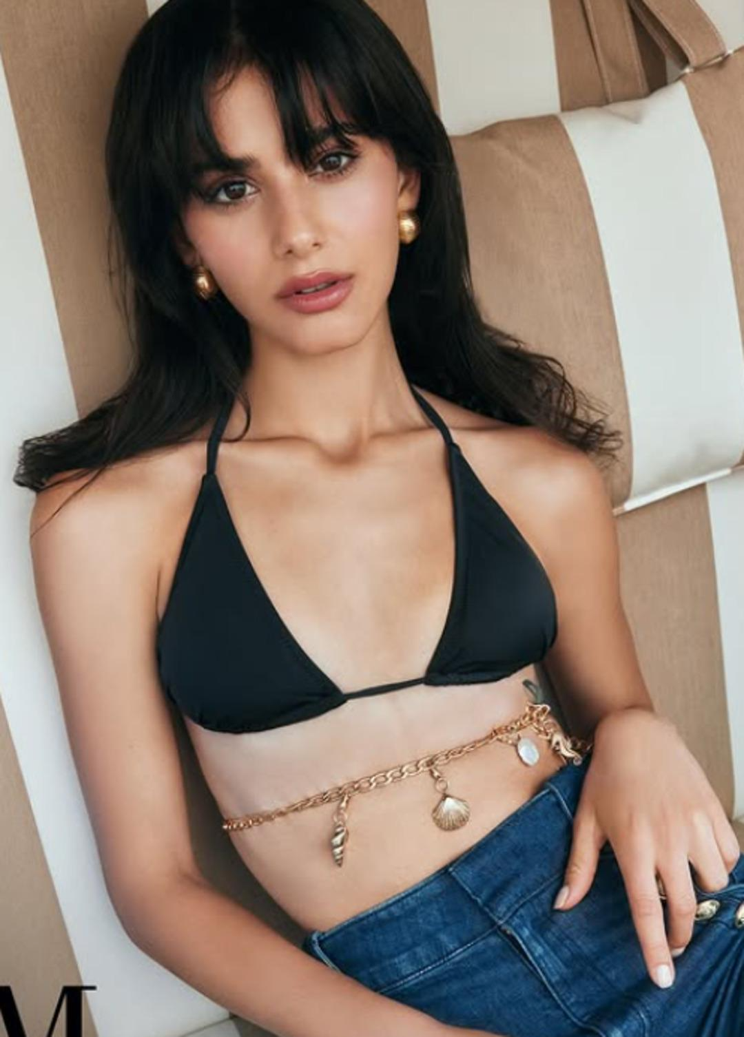 Helin Kandemir’den peş peşe cesur pozlar! Bikinisiyle göz kamaştırdı... - Sayfa 4