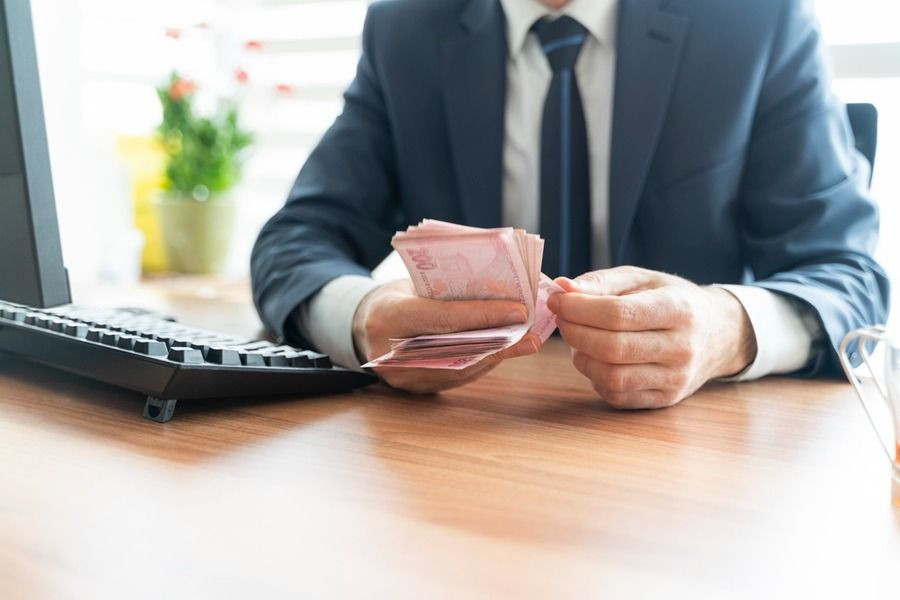 Memur zammı kararı hakem heyetinde: Seyyanen zam maaşlara yansıyacak mı? - Sayfa 1