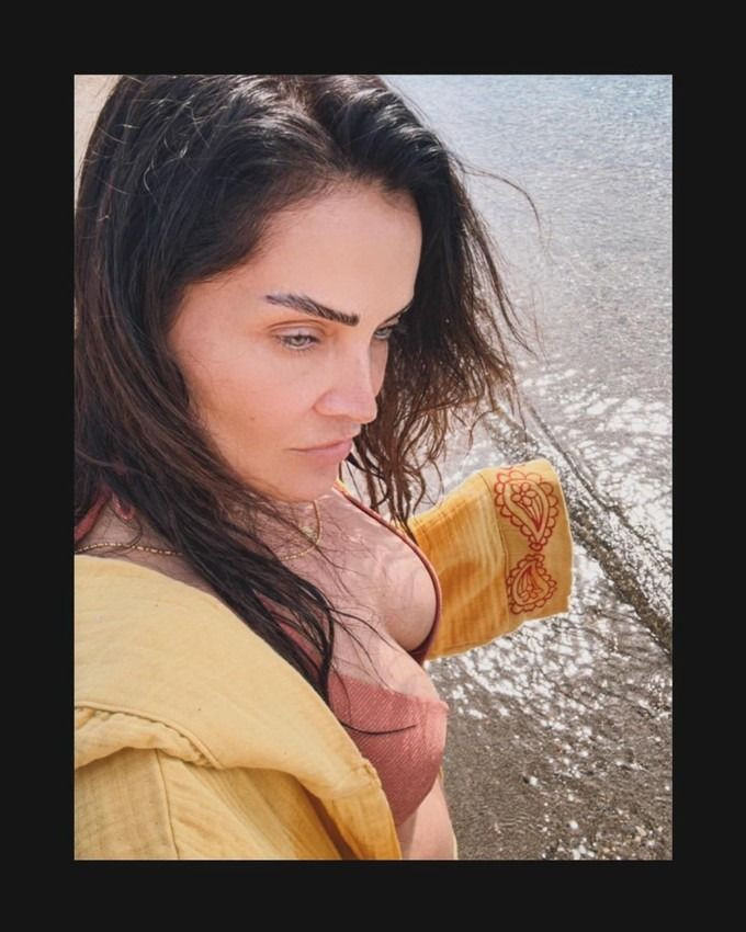 Yılan Hikayesi’nin Başak Komiser’i Bodrum’da göz kamaştırdı! Yıllara meydan okuyor! - Sayfa 1