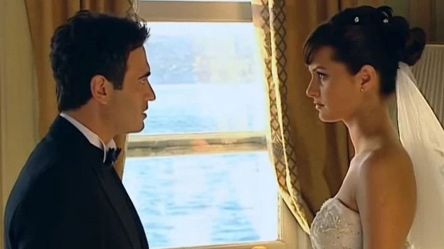 “Ela’yı nikâh masasında bırakmıştı! Kutsi’den yıllar sonra gelen Doktorlar itirafı” - Sayfa 4