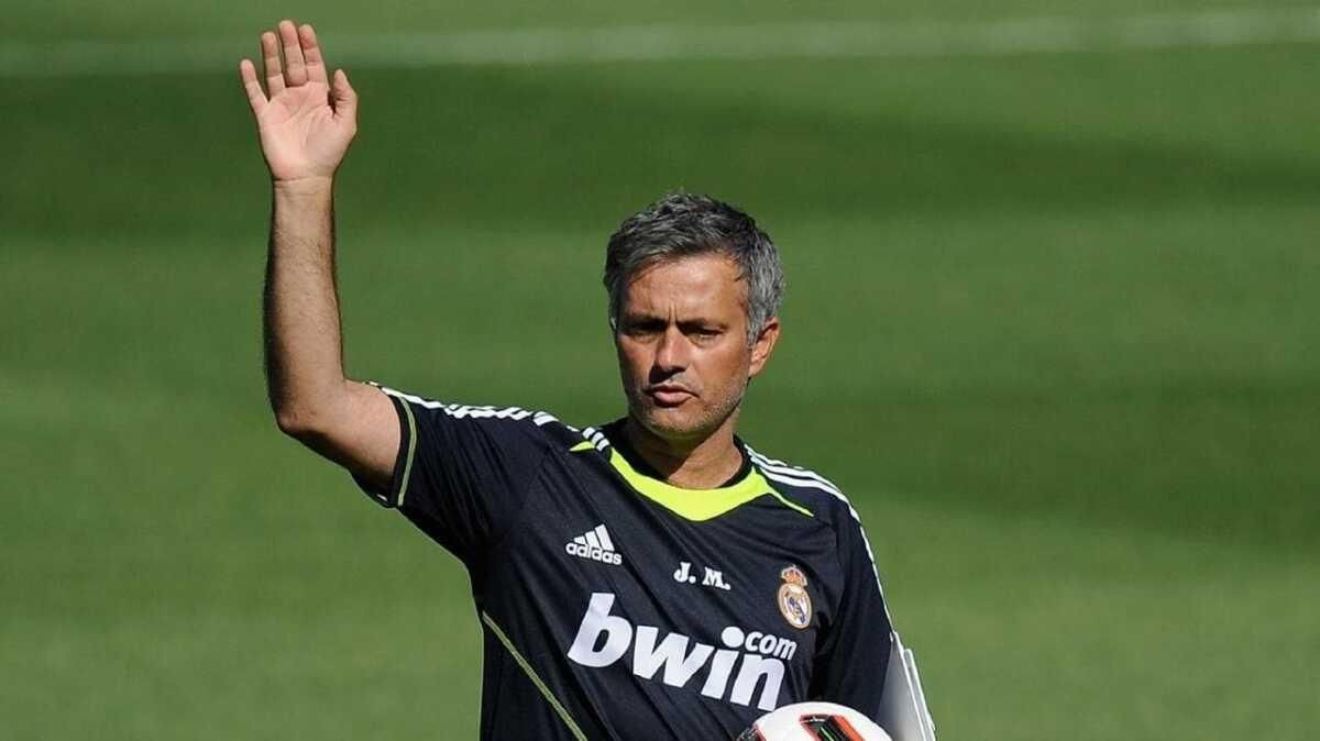 Fenerbahçe’nin Mourinho'ya ödeyeceği tazminat belli oldu! Bugüne kadar aldığı rakam dudak uçuklattı… - Sayfa 3