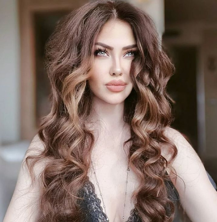 Ünlü şarkıcı Lara’dan beyin tümörü açıklaması: Son durumu ne? - Sayfa 4