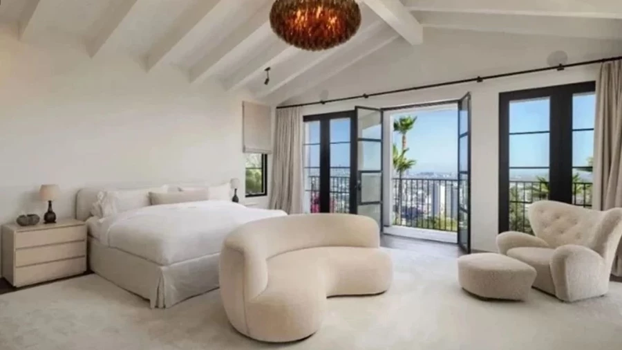 Brad Pitt'ten milyon dolarlık yatırım! Yeni aldığı malikanenin fiyatı dudak uçuklattı - Sayfa 3