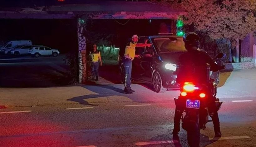 Restoranda canice katledildi! Savcı Ercan Kayhan'a sevenlerinden son veda! - Sayfa 1