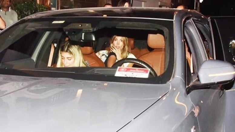 Şevval Şahin resmi hizmete mahsus araçla gecelerde - Sayfa 3