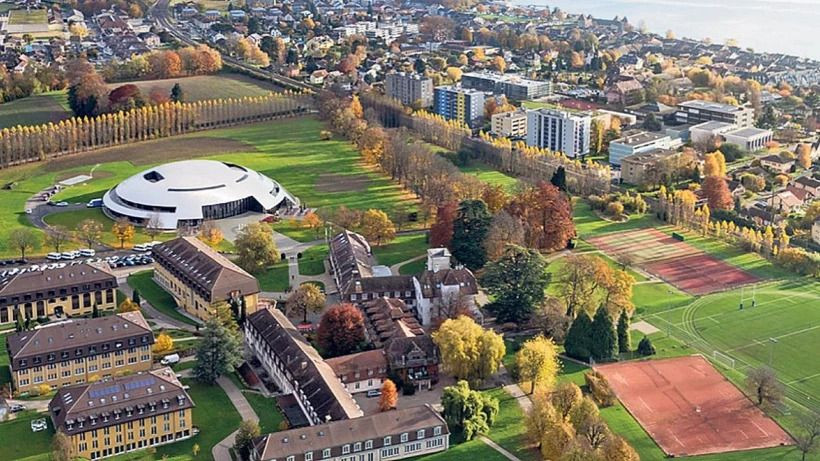 Türk sosyetesi, çocuklarını “Kralların Okulu”na gönderiyor! - Sayfa 1