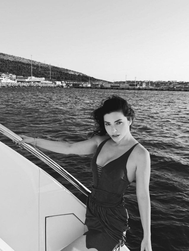 Merve Boluğur bambaşka biri oldu: Tanımak neredeyse imkânsız! - Sayfa 2