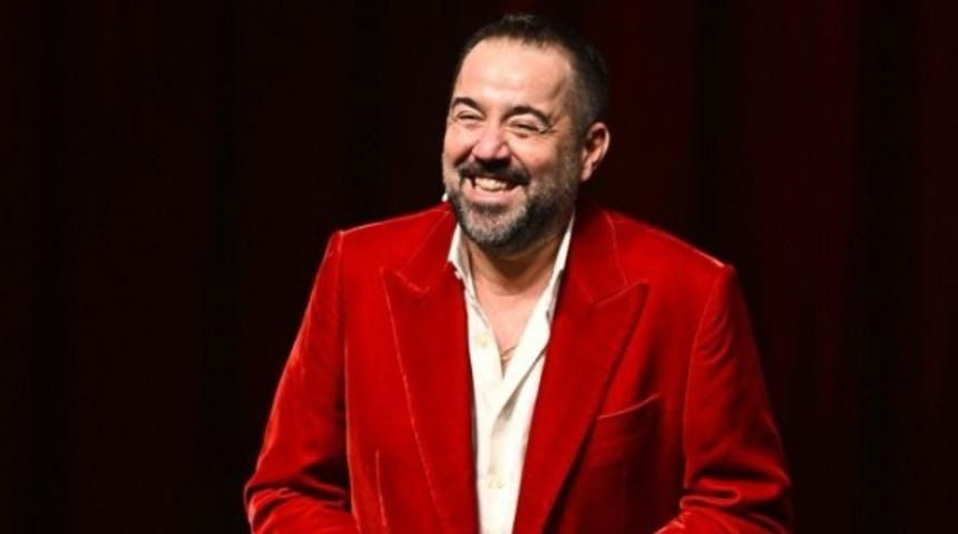 Ata Demirer'den romantik paylaşım! Aşkını ilan etti - Sayfa 1